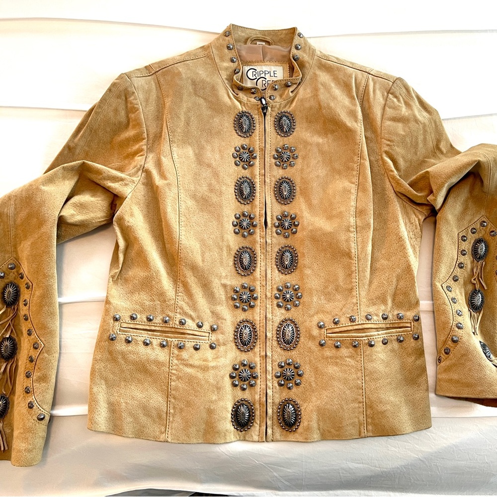 Cripple Creek Suede Jacket, L. Fully lined, worn once.